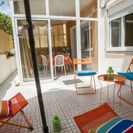 Localtraveling Alameda Center Apartman